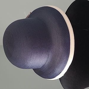 Betmar NY Woven Cloche Hat Navy White Downturn Brim